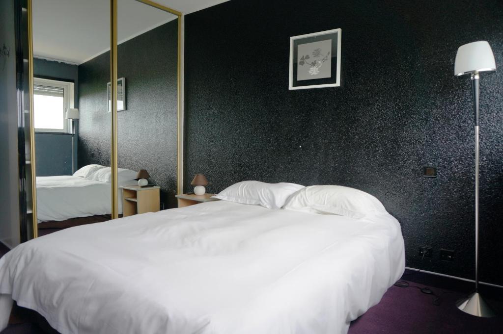 Les Portes D'Apcher Saint-Chely-d'Apcher Room photo